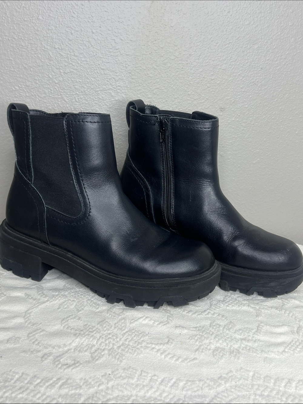House of Harlow 1960 Black Lug-Sole Chelsea Ankle Boots
